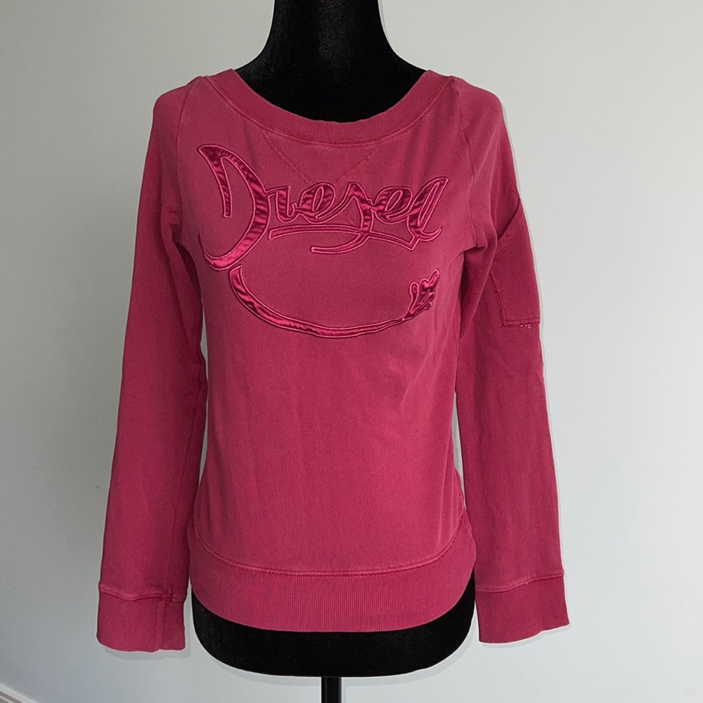 Diesel sweatshirt w V-back. Size S